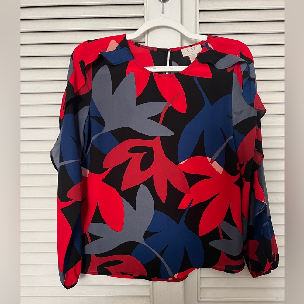 Loft XS Petite floral blouse
